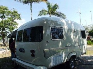 MOTLW Sunliner Van leaves Cairns